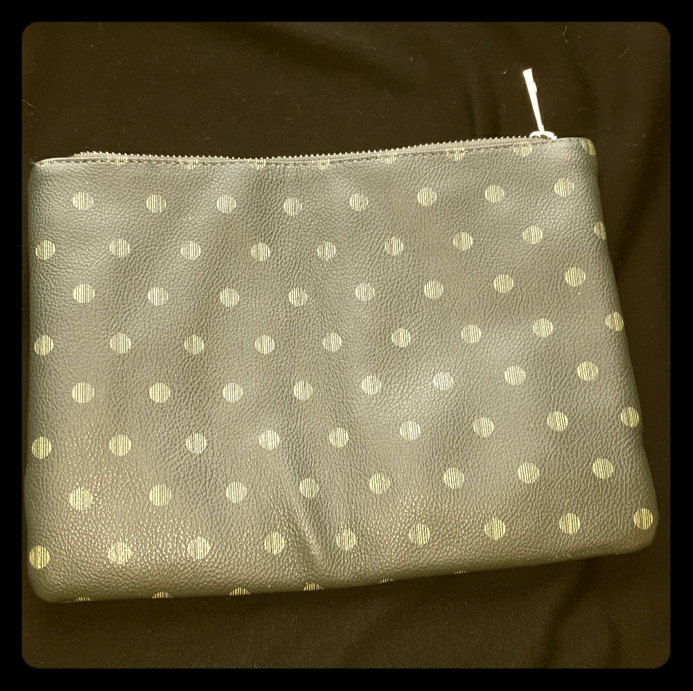 Green clutch